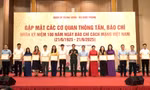 Báo Tiền Phong nhận Bằng khen của Bộ Quốc phòng