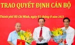 Bí thư Thành uỷ TPHCM trao quyết định cán bộ