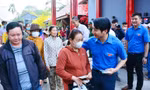 Trung ương Đoàn 'mang Tết về nhà' cho người lao động, thanh niên công nhân xa quê 