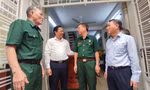 Chủ tịch TPHCM thăm hỏi, tri ân người có công 