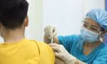 Mới: Tiêm mũi 3 bằng vắc xin AstraZeneca cho người đã tiêm đủ liều cơ bản vắc xin mRNA 