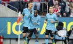 Frimpong và Grimaldo tỏa sáng mang về chiến thắng cho Leverkusen.