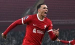 Alexander-Arnold lập cú đúp giúp Liverpool vượt qua Fulham trên sân nhà.