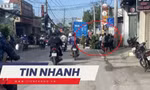 TIN NHANH: Lại tai nạn nghiêm trọng ở Thủ Đức, chồng ôm thi thể vợ khóc nghẹn; Xe cộ 'bơi' giữa thành Vinh