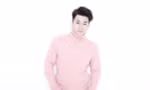 Vì nông nỗi nào mà Kim Jong Min phải 'cầu xin' khán giả đừng gọi mình là đồ ngu ngốc