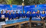 'Áo xanh' tiếp sức thí sinh vùng cao xứ Quảng, sát cánh cùng sĩ tử Cơ Tu vượt vũ môn