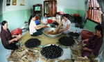 Thu bạc triệu mỗi ngày từ bánh ít lá gai dịp Tết