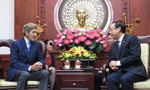 Bí thư Thành ủy thành phố Hồ Chí Minh Nguyễn Văn Nên tiếp ông John Kerry, Đặc phái viên của Tổng thống Mỹ về biến đổi khí hậu. (Ảnh: VNA)