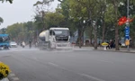 Tận thấy hoạt động của 'pháo xa sương mù' giảm bụi mịn giữa Thủ đô