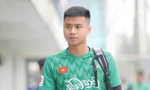 Thủ thành Văn Toản bị chấn thương cơ vai