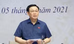  Chủ tịch Quốc hội Vương Đình Huệ tại buổi tiếp xúc cử tri thành phố Hải Phòng Ảnh: TC
