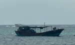 Ngư dân Quảng Ngãi phát hiện 'tàu ma' trên biển