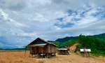Quảng Ngãi: Khẩn trương di dân vùng sạt lở vào khu tái định cư trước mùa mưa bão