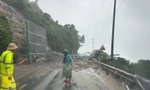 Phong toả đèo Hải Vân do taluy sạt lở 