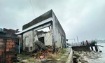 15 năm sống thấp thỏm bên bờ biển sạt lở, dọa 'nuốt trôi' nhà cửa