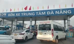 Dòng người đổ về sau kỳ nghỉ Tết tại bến xe Đà Nẵng