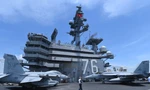 Bên trong tàu sân bay USS Ronald Reagan đang thăm Đà Nẵng