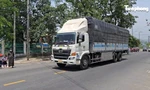 Xử lý xe quá tải đi vào đường cấm sau phản ánh của Tiền Phong