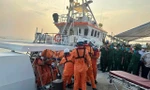 Quảng Ngãi yêu cầu khẩn trương trục vớt tàu kéo sà lan chìm trên biển Lý Sơn 
