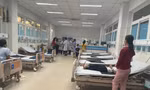 Hàng chục học sinh ở Quảng Ngãi nhập viện sau khi ăn đồ ăn ‘lạ’
