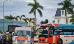 Chuyến xe đầu tiên lên đường đón 200 công dân đầu tiên từ TP. HCM về Quảng Ngãi.