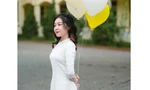 Văn chương là nguồn sống của nữ sinh Học viện Ngoại giao quê xứ Nghệ