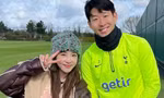 Showbiz 4/5: Dara (2NE1) gây chú ý khi chụp ảnh với Son Heung Min, Harry Kane