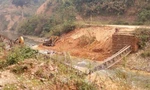 Sập cầu tạm vào thủy điện, 3 người thương vong