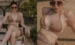 Hồ Ngọc Hà thả dáng với bikini, khoe thân hình nóng bỏng ở tuổi U40