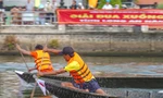 Sôi nổi đua xuồng ba lá ở Long An