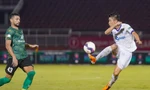 Phan Văn Đức lập cú đúp, CLB TPHCM chôn chân đáy bảng