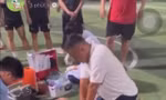 Clip: Cựu cầu thủ futsal TPHCM tử vong khi đang thi đấu trên sân