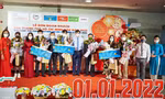 Du lịch TPHCM đón khách đầu tiên 'xông đất' năm 2022