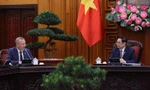 Thủ tướng Phạm Minh Chính tiếp Đại sứ Anh Gareth Ward. (Ảnh: Mofa)