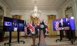 Tổng thống Mỹ Joe Biden cùng Thủ tướng Anh Boris Johnson và Thủ tướng Úc Scott Morrison trong lễ công bố trực tuyến thành lập liên minh an ninh AUKUS ngày 15/9. (Ảnh: Reuters)