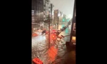 Cảnh tượng lụt lội trên đường phố New York ngày 1/9. (Ảnh: Reuters)