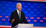 Tổng thống Biden bị đau họng nhưng vẫn 'thể hiện tốt trong cuộc tranh luận'