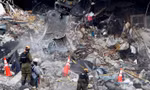 Hiện trường vụ sập hai tòa chung cư ở Miami (Mỹ). Ảnh: Reuters