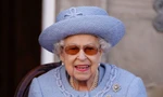 Nữ hoàng Elizabeth II đang được ‘theo dõi y tế', gia đình đến thăm