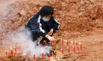 Vụ tai nạn máy bay ở Trung Quốc: Hi vọng tìm thấy người sống sót mờ dần