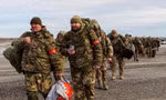 Quan chức NATO: Nga thiếu đạn dược, quân đội cho cuộc tấn công lớn vào Ukraine