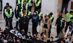 Biểu tình phản đối xung đột Israel - Hamas trên Đồi Capitol, 300 người bị bắt