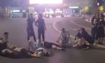 Xe hơi lao vào đám đông ở Trung Quốc, hàng chục người bị thương