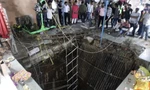 Ấn Độ: Sập giếng trong đền thờ, hơn 50 người thương vong