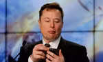 Tỷ phú Elon Musk rao bán nước hoa để có tiền mua lại Twitter