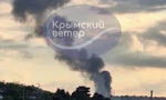 Phi công Ukraine tấn công cơ sở lưu trữ ở Crimea, khói bốc nghi ngút