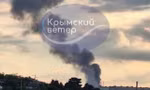 Phi công Ukraine tấn công cơ sở lưu trữ ở Crimea, khói bốc nghi ngút