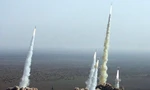 Nghi vấn rocket phóng từ Dải Gaza rơi xuống gần căn cứ nghi lưu trữ tên lửa hạt nhân của Israel