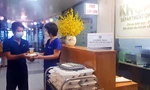 Hàng trăm suất cơm tiếp sức Bệnh viện Nông nghiệp ngày phong tỏa tạm thời