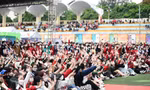 Giới trẻ Hà Nội "mê tít" Sóng Festival, thỏa thích mua sắm và giao lưu với dàn nghệ sĩ
